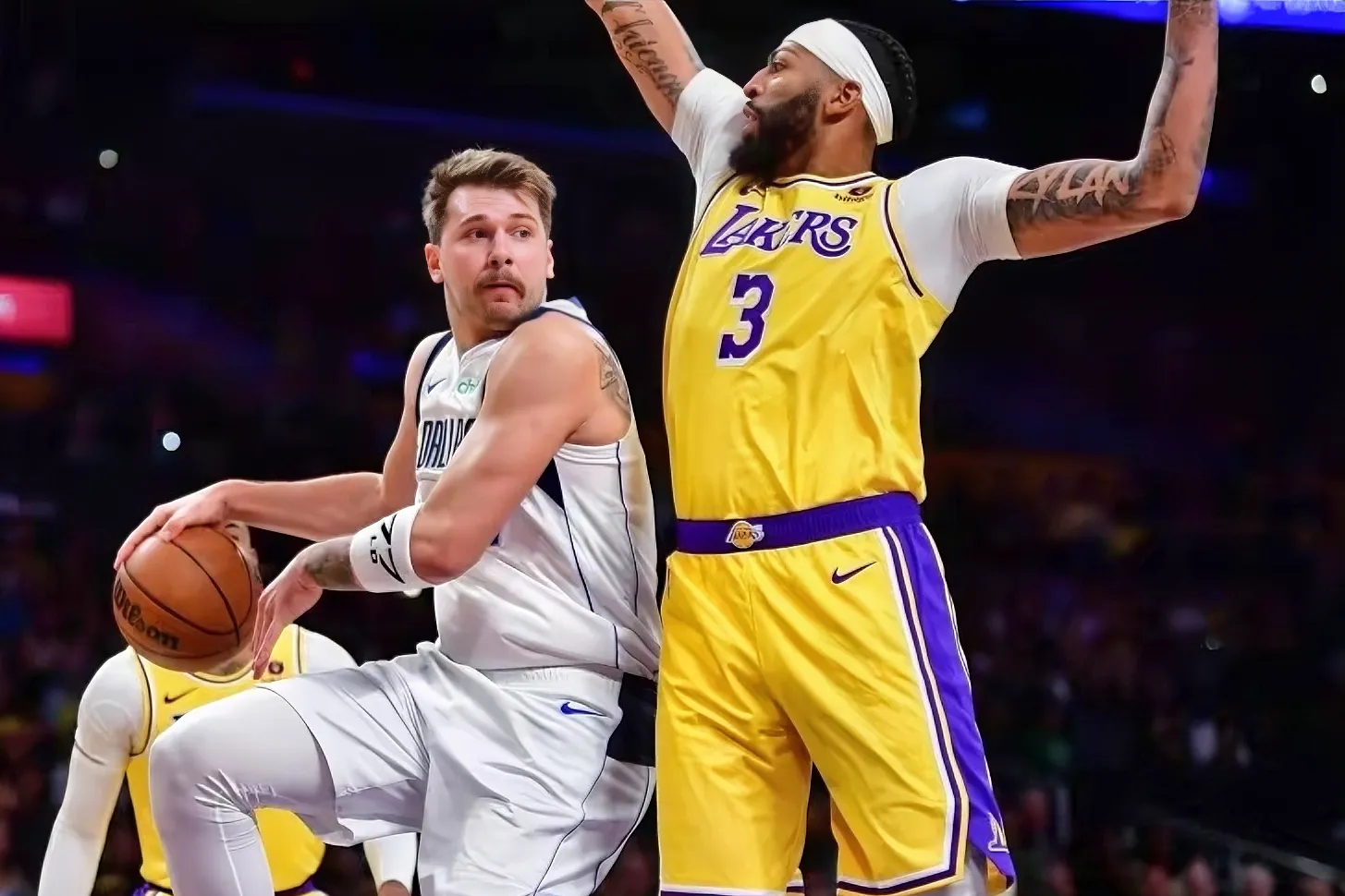 关于东契奇巅峰对决，浓眉哥与70激战塞尔维亚队分钟，问鼎冠军胜负难料！的信息